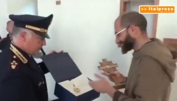 ruba-le-reliquie-di-san-francesco-e-scappa-in-bici,-arrestato-a-lamezia-terme