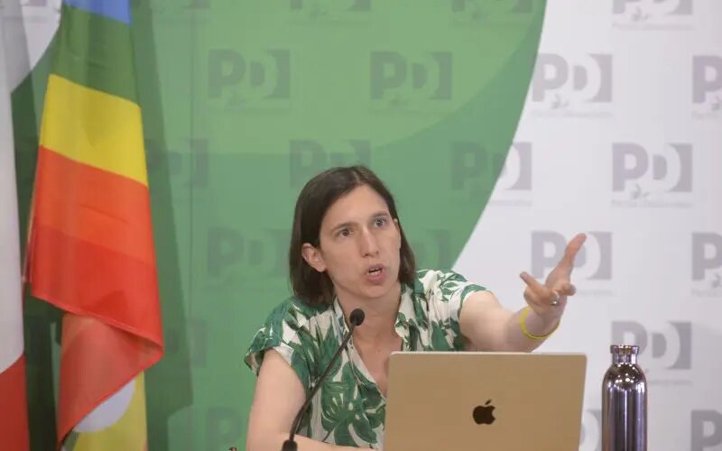 sanita,-schlein-“con-tagli-del-governo-non-abbiamo-futuro”