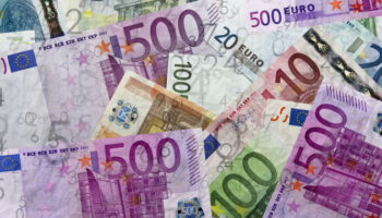 il-debito-pubblico-continua-a-salire