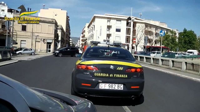 corriere-della-droga-bloccato-a-villa-s.giovanni-con-40-chili-hashish