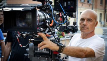 “la-casa-degli-sguardi”,-ciak-esordio-alla-regia-di-luca-zingaretti