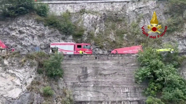 brescia,-camion-cade-da-scarpata-per-70-metri.-morto-l’autista