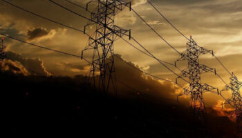 consumi-elettrici-in-calo-ad-agosto