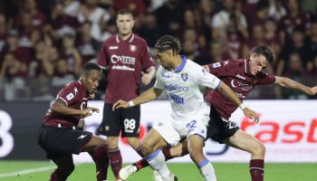 cabral-replica-a-romagnoli,-1-1-fra-salernitana-e-frosinone