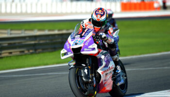 martin-vince-la-sprint-race-del-gp-d’india,-bagnaia-secondo