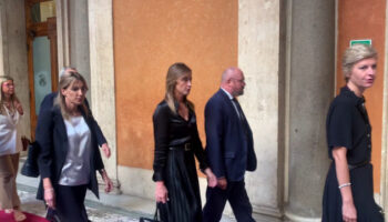 napolitano,-l’omaggio-della-delegazione-di-italia-viva