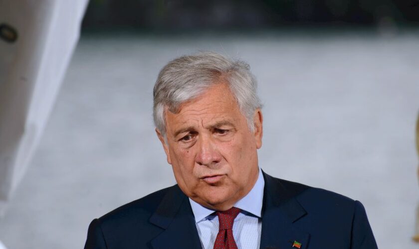 tajani-“si-puo-sanare-qualche-piccola-cosa,-non-un-condono”