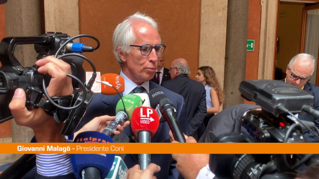 malago-“abbraccio-napolitano-bach-suggello-rapporti-italia-cio”