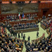i-funerali-di-napolitano,-l’applauso-alla-camera