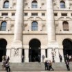piazza-affari-chiude-in-calo,-spread-ai-massimi-da-marzo