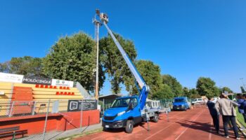 venezia,-il-vicesindaco-visita-il-cantiere-del-centro-sportivo-marghera-calcio