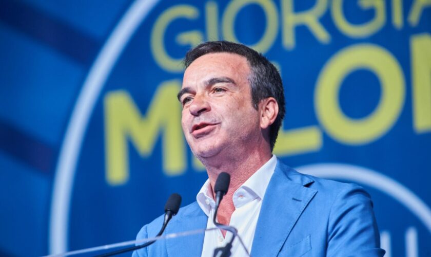 occhiuto-“la-regione-calabria-investe-nella-formazione-di-giovani-medici”