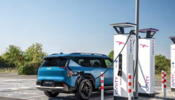kia,-tecnologia-plug-&-charge-per-ricariche-ev-piu-veloci