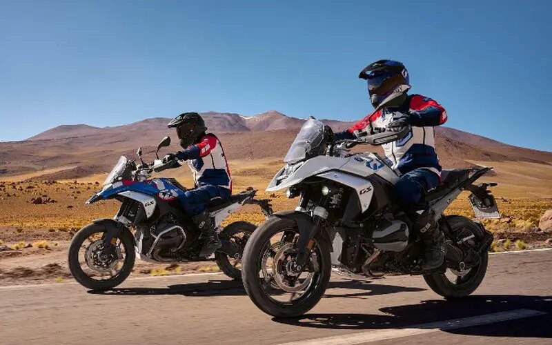 nuova-bmw-r-1300-gs,-piu-leggera-e-con-un-nuovo-boxer