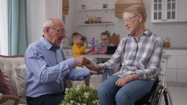 stenosi-della-carotide,-ecco-quali-sono-i-segnali-d’allarme