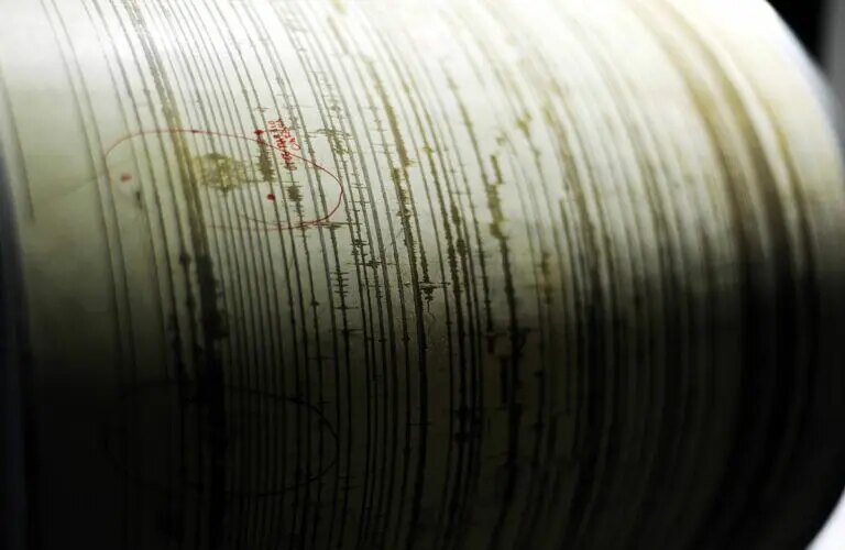 scossa-di-terremoto-di-magnitudo-4-a-napoli