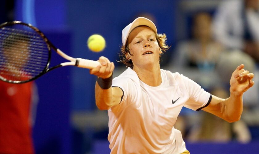 sinner-batte-medvedev-e-vince-il-titolo-nel-china-open