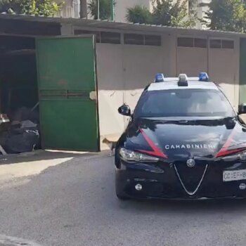 fabbrica-di-esplosivi-tra-le-abitazioni-di-scampia,-100-chili-in-un-box