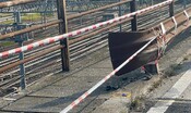 varco-sul-guardrail:-e-polemica.-il-comune-“e-un-buco-di-servizio”