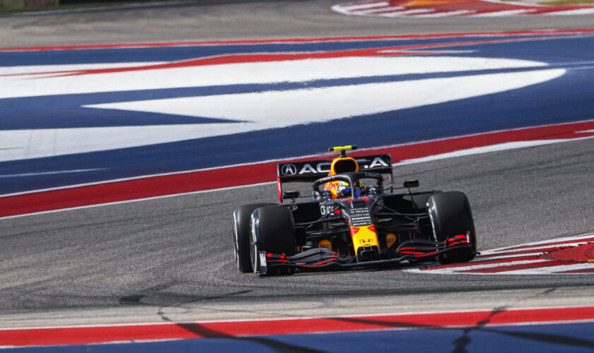 duello-mercedes-ferrari-in-qatar,-perez-“imparato-da-suzuka”