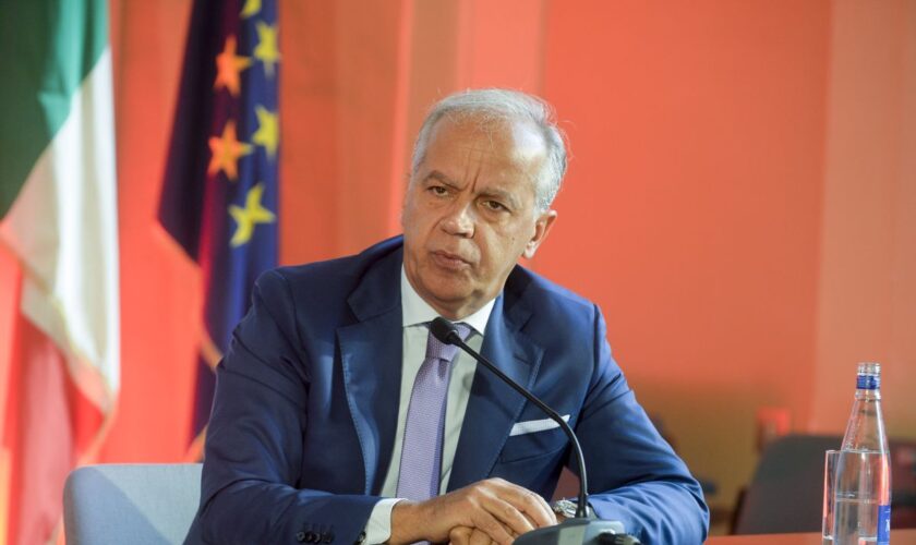 migranti,-piantedosi-al-med5-“prevenire-le-partenze-irregolari”