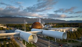 cern-inaugura-a-ginevra-il-centro-didattico-progettato-da-piano