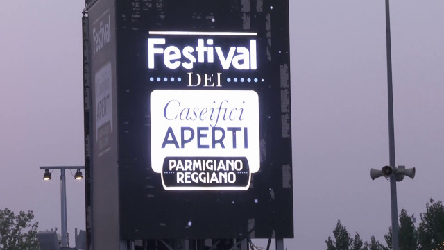 il-consorzio-parmigiano-reggiano-apre-le-porte-dei-caseifici