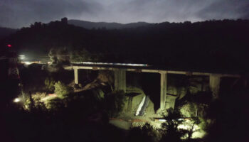 a1,-la-demolizione-di-un-viadotto-con-cinque-esplosioni