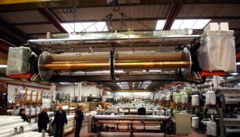 cresce-lievemente-in-agosto-la-produzione-industriale