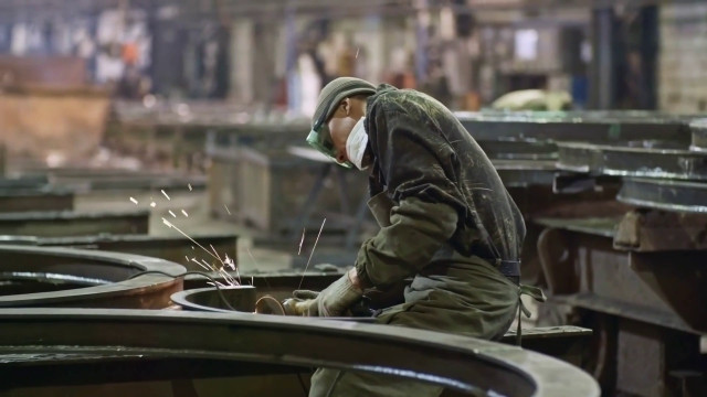 produzione-industriale-in-lieve-crescita-ad-agosto