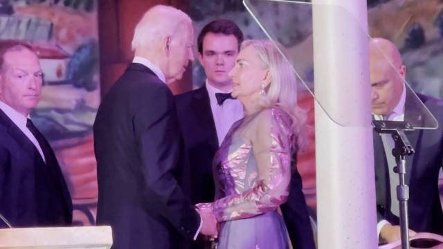 al-gala-del-niaf-biden-a-colloquio-con-l’ambasciatrice-italiana-zappia