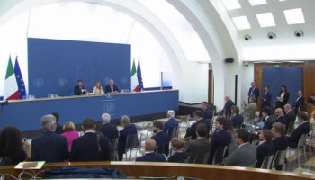 via-libera-al-governo-alla-manovra-da-24-miliardi