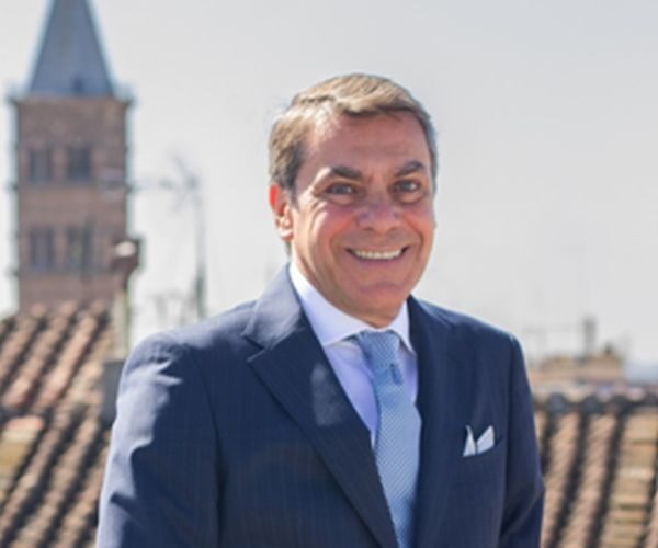 giampaolo-ottazzi-general-manager-hotel-orient-express-a-roma-e-venezia