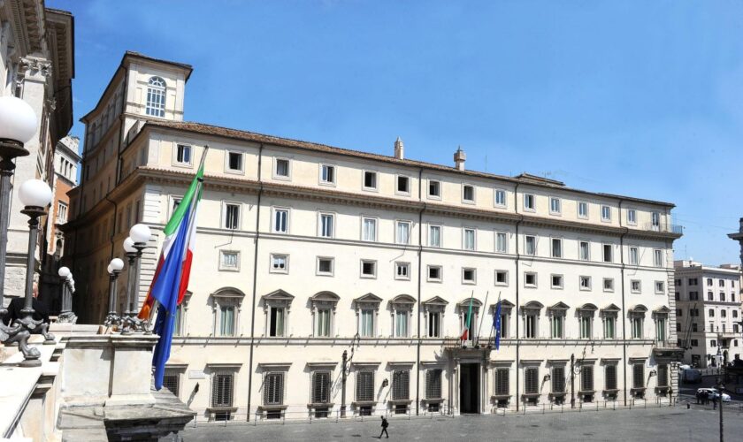 medio-oriente,-il-governo-incontra-i-vertici-dell’intelligence
