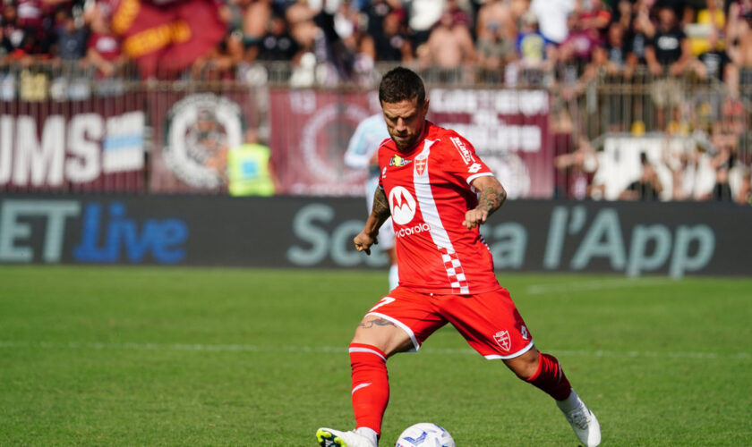 il-monza-riceve-la-notifica-della-positivita-di-gomez