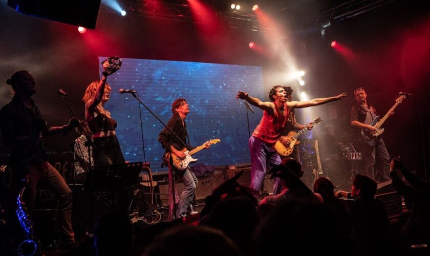 al-teatro-nazionale-tributo-ai-rolling-stones-con-gli-sticky-fingers