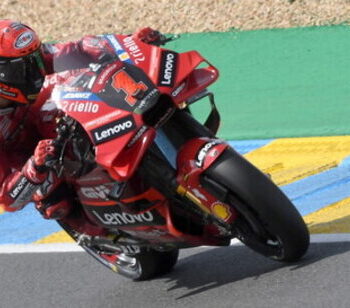 motogp-australia,-prima-vittoria-per-zarco,-secondo-bagnaia