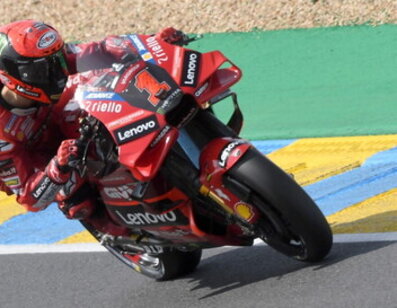 motogp-australia,-prima-vittoria-per-zarco,-secondo-bagnaia