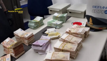 ancona,-operazione-“ghost-broker”.-accertata-truffa-per-15mln-di-euro