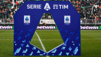 i-diritti-tv-2024-29-della-serie-a-assegnati-a-dazn-sky