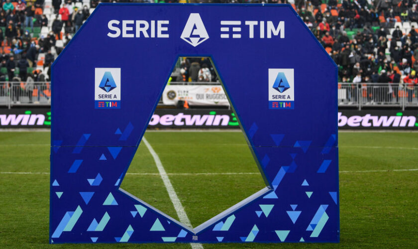 i-diritti-tv-2024-29-della-serie-a-assegnati-a-dazn-sky