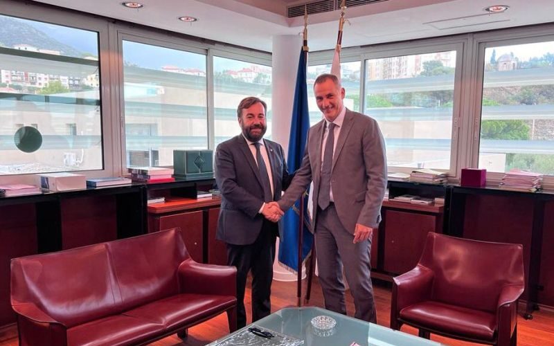 l’assessore-moro-incontra-il-presidente-corso-gilles-simeoni