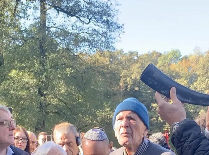 shoah,-sami-modiano-a-birkenau-“non-sono-mai-andato-via-da-qui”