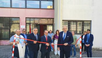 nuovo-campo-sportivo-in-una-scuola-al-cep-di-palermo,-intitolato-a-padre-puglisi