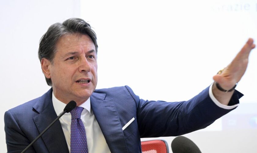 medio-oriente,-conte-“per-la-pace-ci-vogliono-schiena-dritta-e-coraggio”
