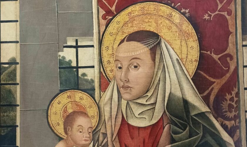 in-mostra-al-museo-di-mileto-la-tavola-de-la-madonna-delle-pere