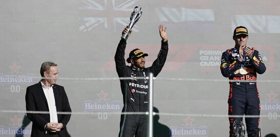 hamilton-verstappen,-lo-scontro-infinito-di-scena-in-brasile