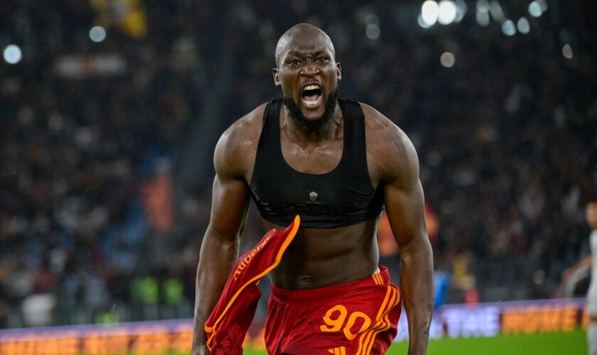 la-roma-la-ribalta-nel-recupero-e-batte-2-1-il-lecce