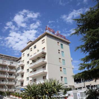 a-villa-serena-a-palermo-fino-a-fine-anno-tac-in-convenzione