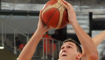 denver-e-philadelphia-non-si-fermano,-brilla-gallinari